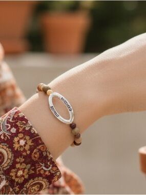 HAND CRAFTED PORCELAIN JASPER “KINDRED SPIRIT” STRETCH BRACELET